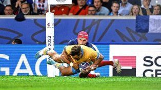 Francia derrotó 27-17 a Uruguay en el Mundial de Rugby.