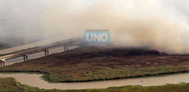 Ya multaron a una docena de productores por las quemas en las islas de Victoria