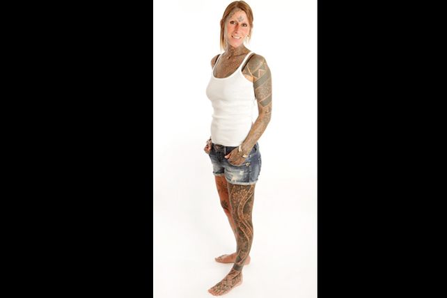 Se tatuó el 85 por ciento del cuerpo para celebrar que se divorció de su ex