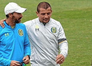 Vecchio fuerza su salida de Racing, ¿para jugar en Unión?