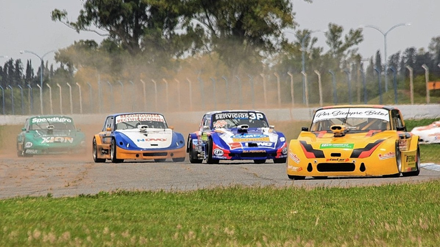 El autódromo Oscar Cabalén de la provincia de Córdoba recibirá al Car Show Santafesino en junio próximo.