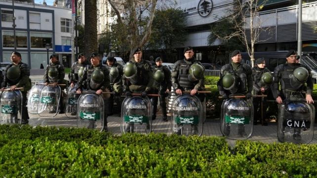 Milei en Rosario: fuerte operativo de seguridad por la llegada del Presidente a la Bolsa de Comercio