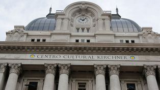Lombardi niega revanchismo si le sacan el nombre al Centro Kirchner