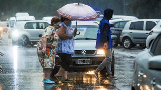 Los paraguas estarán a la orden del día este viernes en Rosario.