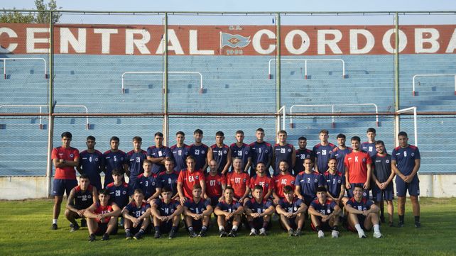 Plantel Charrúa 2025. Central Córdoba inicia el nuevo torneo de la Primera C visitando a J. J. Urquiza