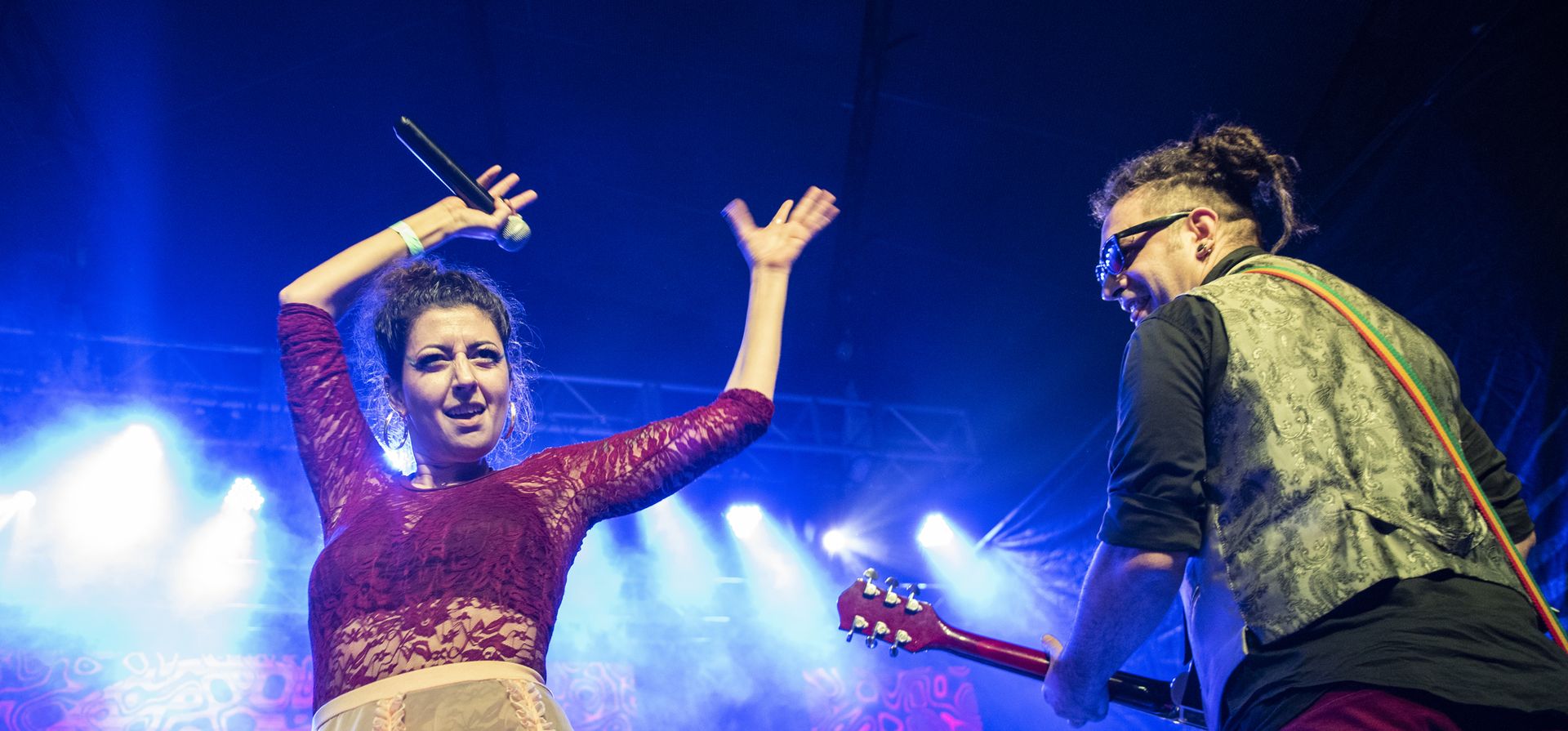 Mamita Peyote celebra diez años de música con un recital gratuito frente al río