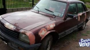 Un cordobés vendió un Peugeot 504 con un ocurrente aviso que ya es furor en las redes