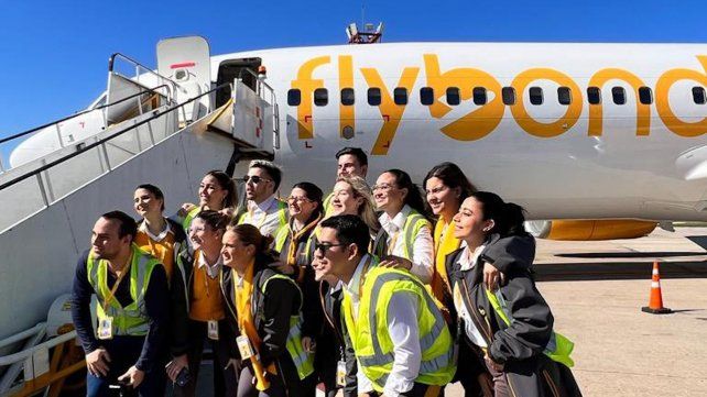 La aerolínea de bajo costo Flybondi incorporó su avión número 15 a su flota