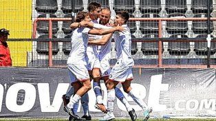 Soldano le dio el triunfo a La Calera ante Huachipato en Chile