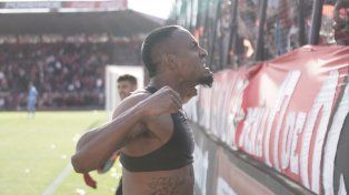 Explosión. Ditta grita con todo su gol. El colombiano rindió en las dos áreas.