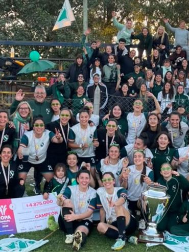 Social Lux, las capas de la provincia y bicampeonas de la Copa Santa Fe