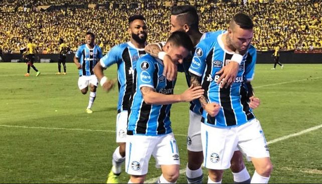 Gremio defiende su clara ventaja para enfrentar a Lanús