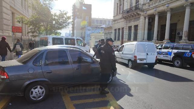 Causa Tavi Celis: Allanan oficinas de Adultos Mayores y sede del PRO