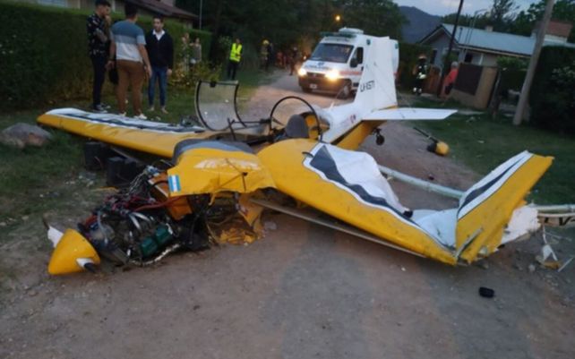 Video: se estrelló una avioneta en Villa General Belgrano y hay tres personas heridas