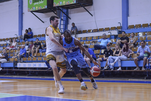 Regatas se quedó con un ajustado triunfo en el clásico ante Comunicaciones