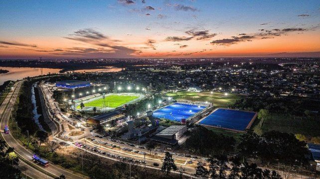 La Asociación Santafesina de Hockey cuenta con una cancha de primer nivel para el desarrollo de los Juegos Suramericanos.