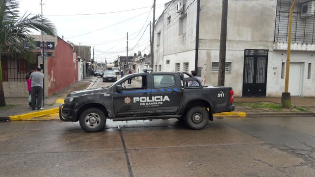El ataque se produjo enfrente a la casa de la abogada. (Foto: diario uno Santa Fe)