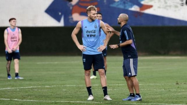 Javier Mascherano está al frente de la dura misión de clasificar a la selección para los próximos Juegos Olímpicos.