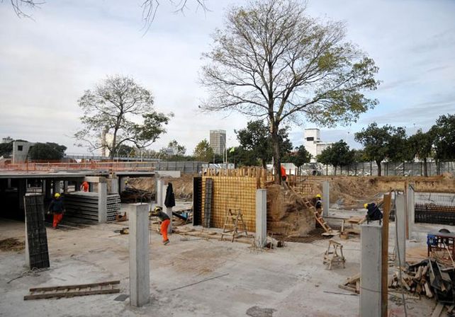 La Plaza Alberdi tiene un avance de obra del 55 %