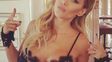 con un tierno video en bikini, evangelina anderson confirmo que espera su tercer hijo