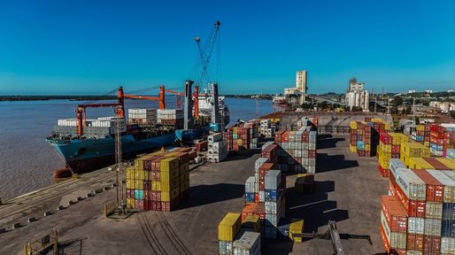 El puerto de Rosario cerró el mejor semestre de su historia con una suba del 48%