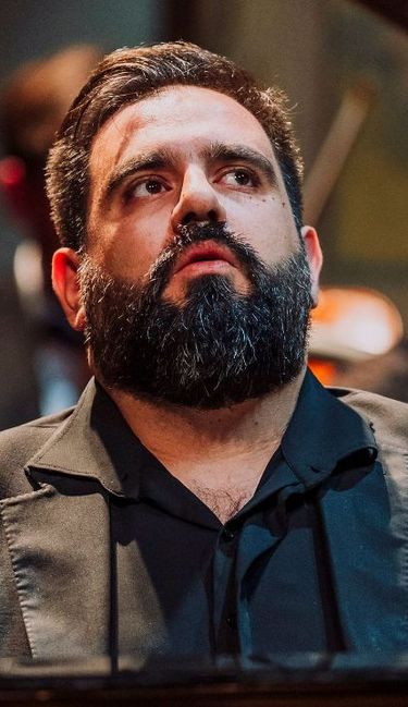 El pianista italiano Mario Montore se presenta en el Astengo