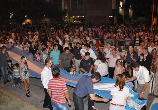 Las fiestas populares marcan el ritmo del verano en la provincia de Santa Fe