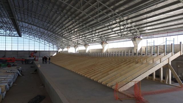 Inversión y capacidad: La provincia invierte en esta obra que será el segundo velódromo cubierto del país y sede de los Juegos Suramericanos 2026.