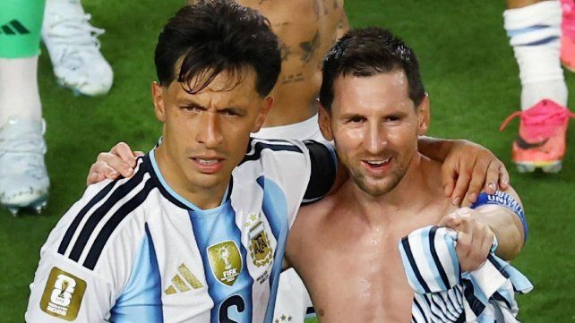 Las conmovedoras palabras de Lisandro Martínez hacia Lionel Messi tras su retiro de la Selección Argentina