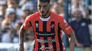 Escándalo en Colegiales: separan a un ex Patronato por jugar partidos amateur.
