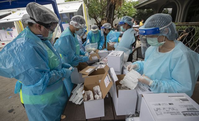 Argentina registró el récord de contagios de coronavirus por tercer día consecutivo