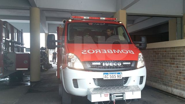 El cuartel de bomberos de Santa Fe cuenta con una nueva  unidad para rescate e incendios