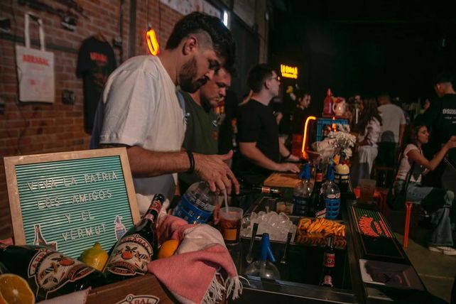 La Fiesta del Vermut tuvo lugar el 25 de mayo en el Centro de Expresiones Contemporáneas (CEC) de Rosario.
