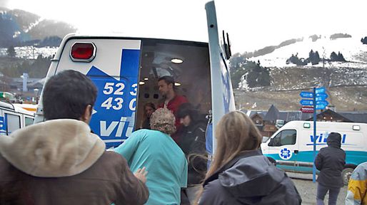 Ocho personas resultaron heridas al descarrilar una aerosilla en el cerro Catedral