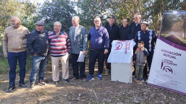 Grupo de maestros alberdinos oriundos de Villa Urquiza
