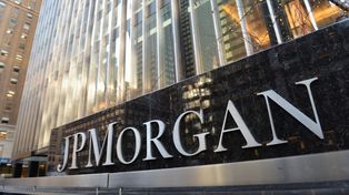 La entidad financiera analizó las últimas medidas económicas y mantuvo su previsión de caída de la actividad económica del 3%.