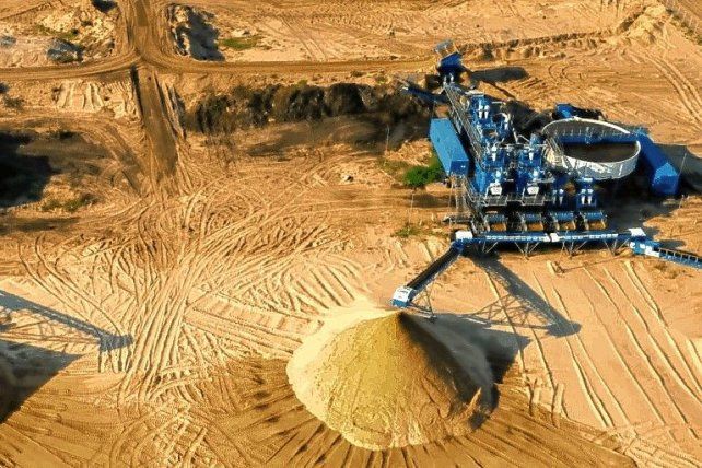 La Pampa impulsa un peaje para camiones que transportan arena de Entre Ríos hacia Vaca Muerta.