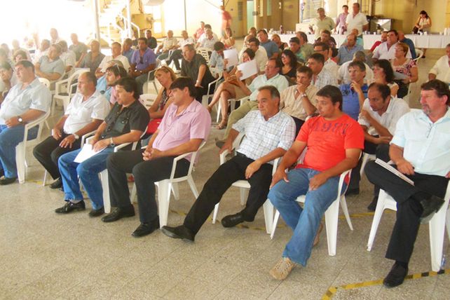 Los empleados municipales de Santo Tomé y Rosario toman medidas de fuerza