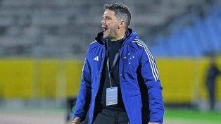 Independiente se reunió con el DT Nicolás Larcamón