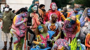 Las coloridas imágenes del Día anual de Body painting en Nueva York