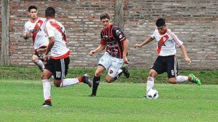 Exequiel Palacios enfrentó a Patronato en el predio La Capillita en dos juegos por la división reserva.&nbsp;