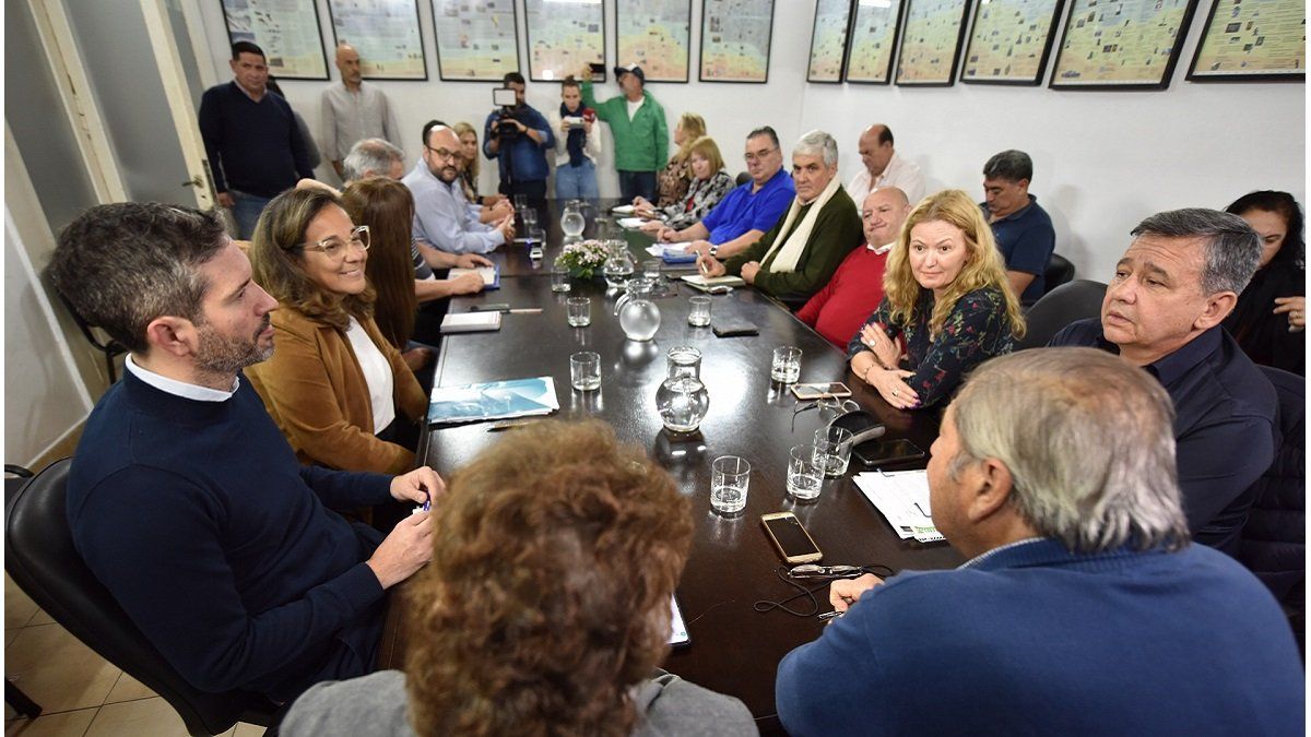 El gobierno y los docentes llegaron a un acuerdo salarial
