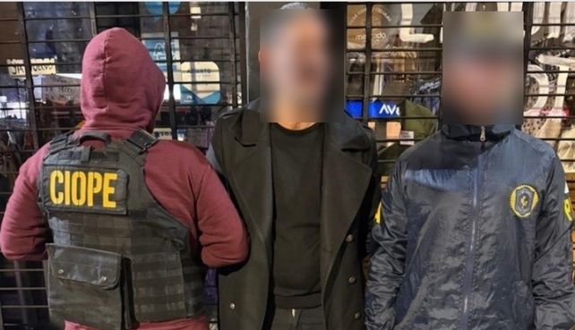Detienen en Buenos Aires a un abogado sospechado de participar en la banda de Fran Riquelme.