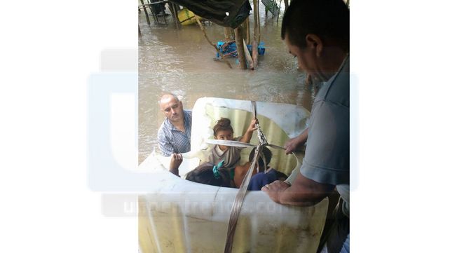 Espera ayuda la familia de Talita que se quedó sin nada por el temporal