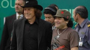 Maradona le dedic&oacute; unas emotivas palabras a Guillermo Vilas.&nbsp;