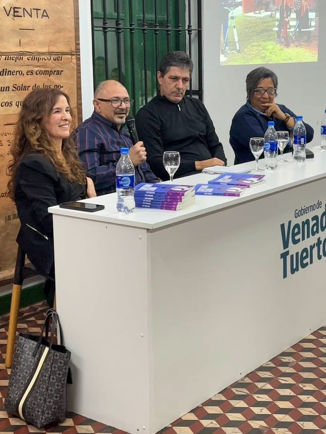 La docente e historiadora Alejandra García