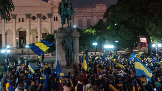 La celebración de los hinchas de Boca en Paraná.