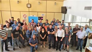El directorio de la EPE sesionó por primera vez en su historia en la sede de una cooperativa eléctrica.