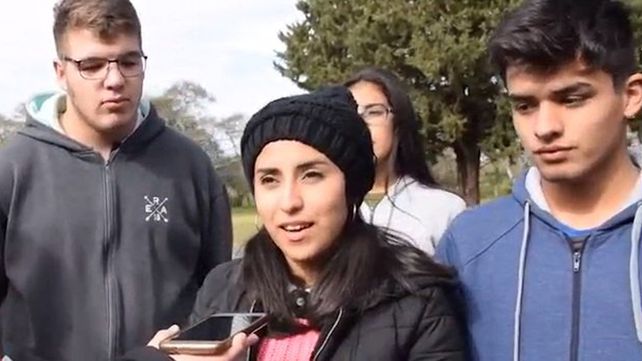 Alumnos de la escuela Almafuerte lograron un acuerdo para abaratar el transporte