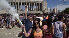 Los alumnos de quinto año celebraban el fin del secundario en el Monumento. La pandemia alteró todo. Los alumnos de quinto año celebraban el fin del secundario en el Monumento. La pandemia alteró todo.